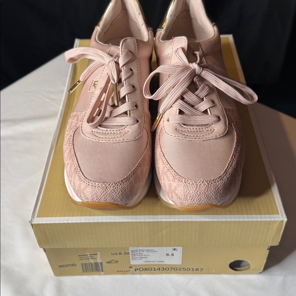 Michael Kors Monique Trainer Ballet Pink Sneakers Gold Trim NIB 6.5 - Picture 2 of 14
